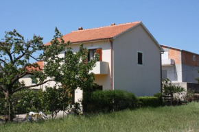  Apartments with a parking space Turanj, Biograd - 6212  Турань